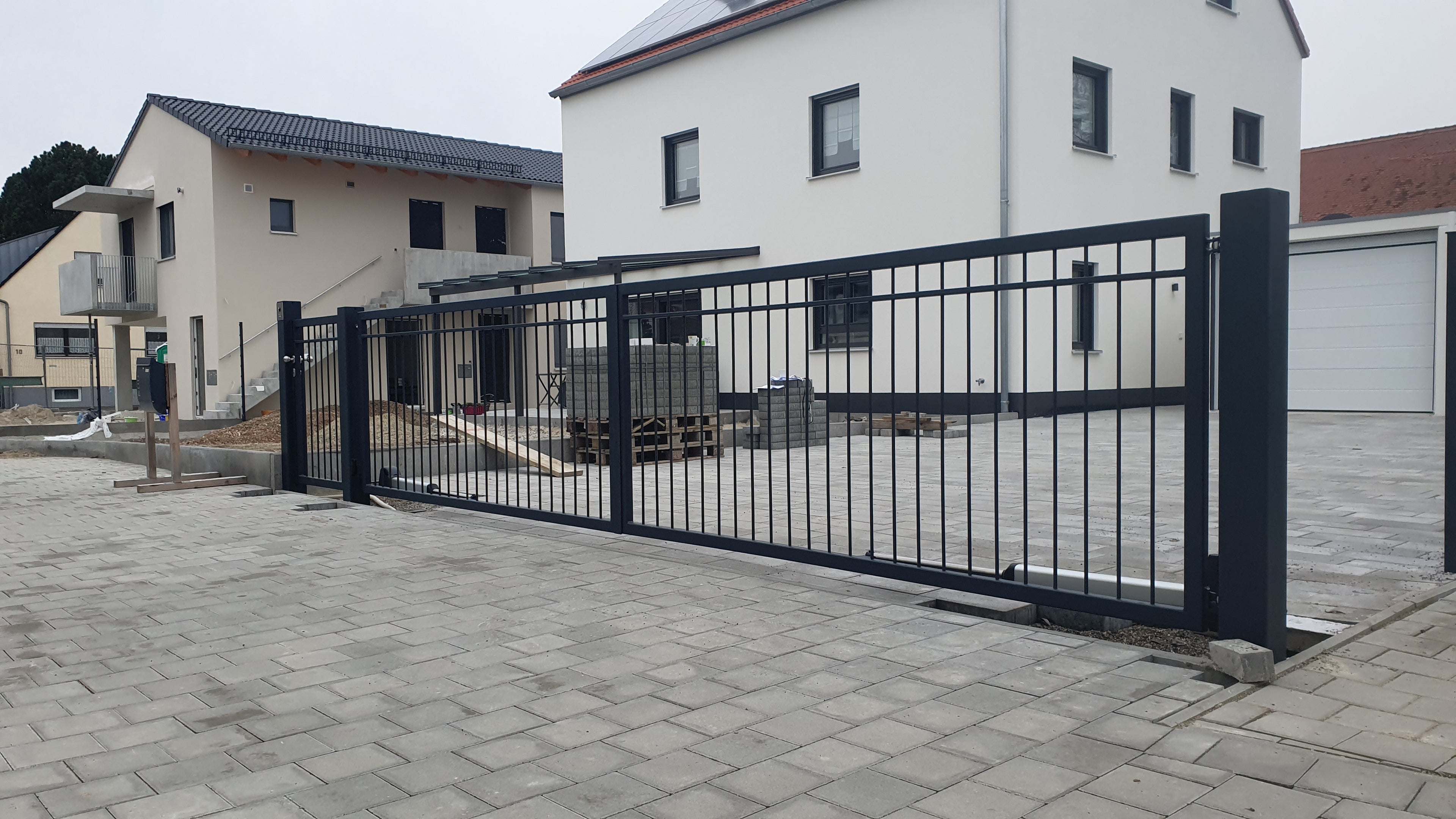 Zaun-Anlage